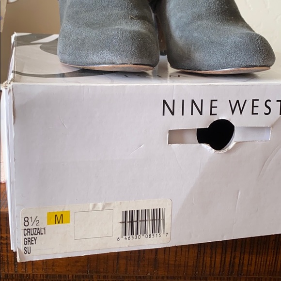 Booties - Picture 4 of 5